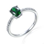585/1000 Gold ring with  synthetic emerald, 1.95 gr - 39301R015