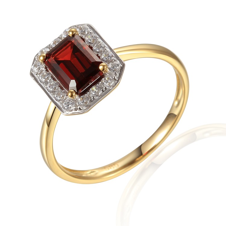 585/1000 Gold ring with garnet, 2,56 gr - 46270R064