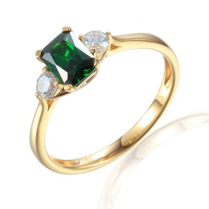 585/1000 Gold ring with  synthetic emerald, 2.44 gr - 63929R014