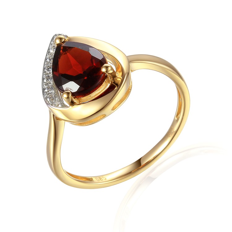 585/1000 Gold ring with garnet, 3,15 gr - 69218R003