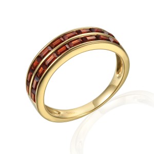 Zlatý prsten s granátem 585/1000,  3,86 gr - 69627R001