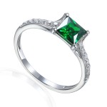 585/1000 Gold ring with  synthetic emerald, 2,15 gr - 41529R018