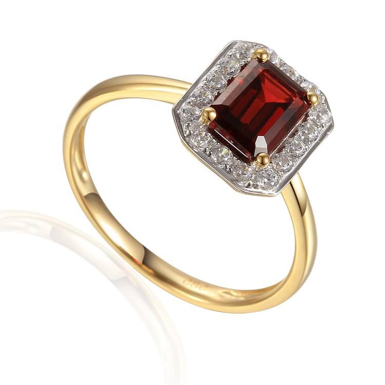 585/1000 Gold ring with garnet, 2,56 gr - 46270R064 585/1000 Gold ring with garnet, 2,56 gr - 46270R064